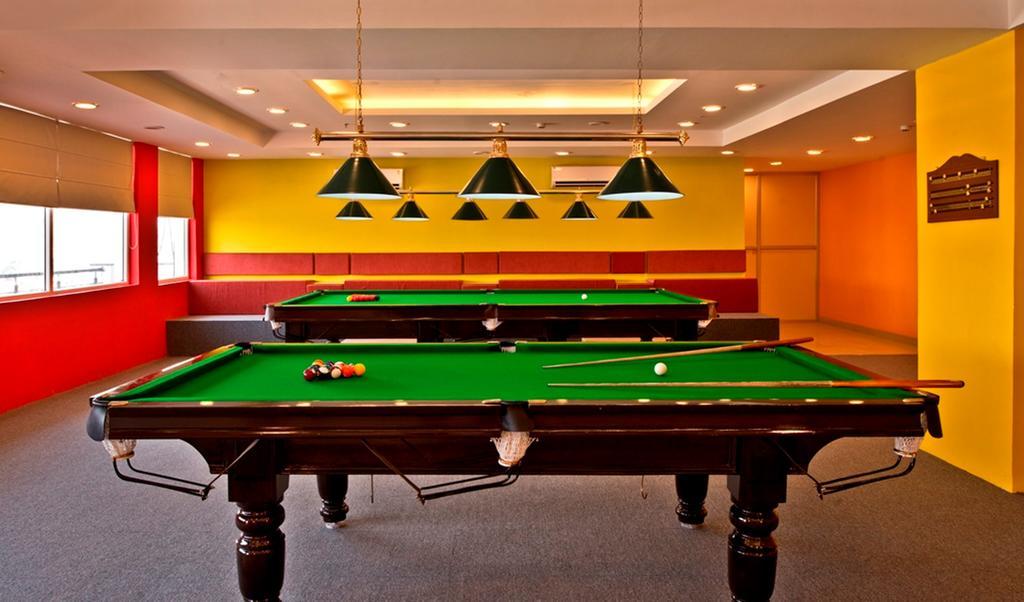 Red Fox By Lemon Tree Hotels, Bhiwadi Exterior photo